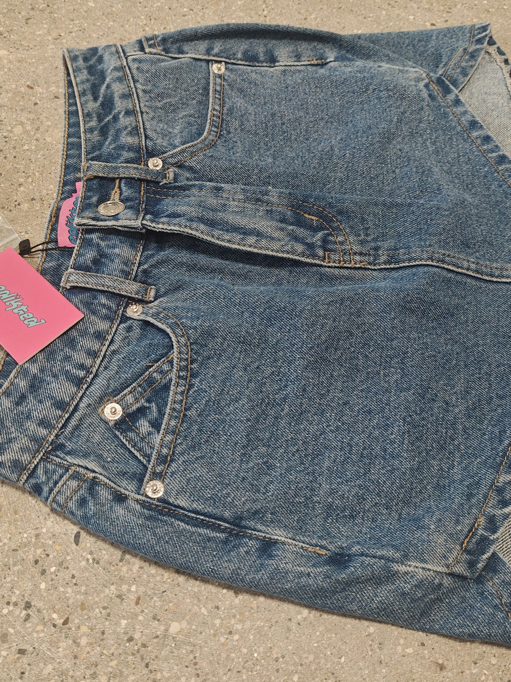 Edikted blue denim mini skirt v cut front - Picture 2 of 6
